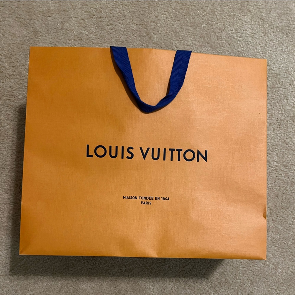 Louis Vuitton Orange paper bag